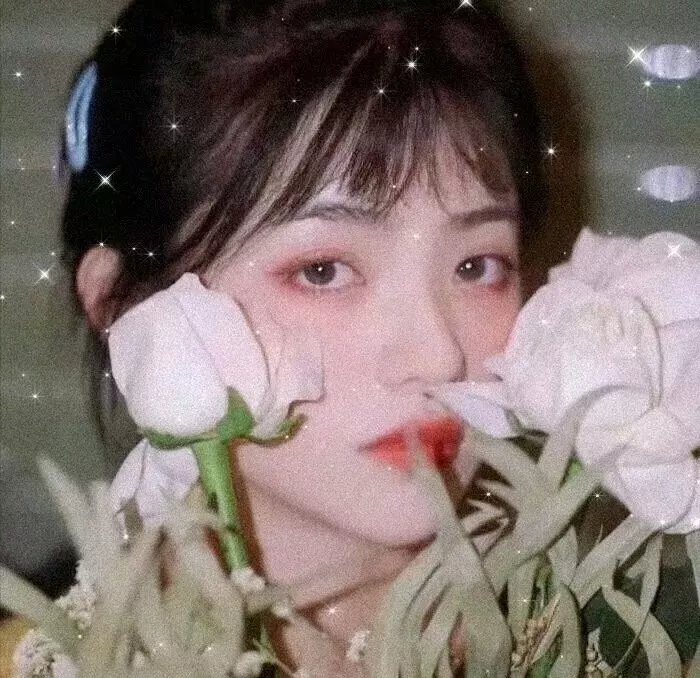 以泥为妆